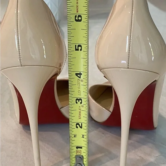 Christian Louboutin NEW Iriza heels Nude Size 40 - Picture 7 of 10